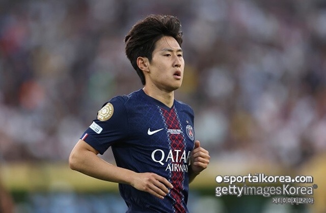 韓 축구 경사 났다! PSG 떠나는 이강인, 아스널행 초읽기… 韓 축구 경사 났다! PSG 떠나는 이강인, 아스널행 초읽기…