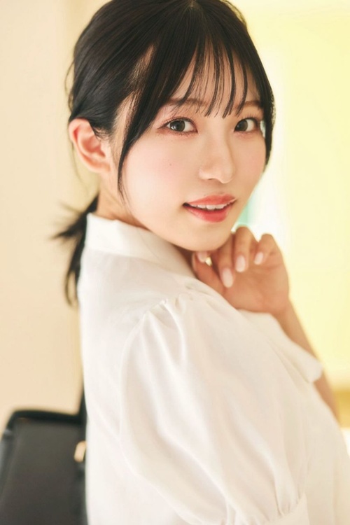 오키나와 출신 신인 여배우