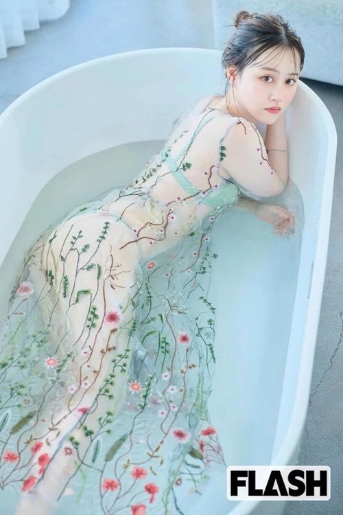 뒤태는 항상 굿굿