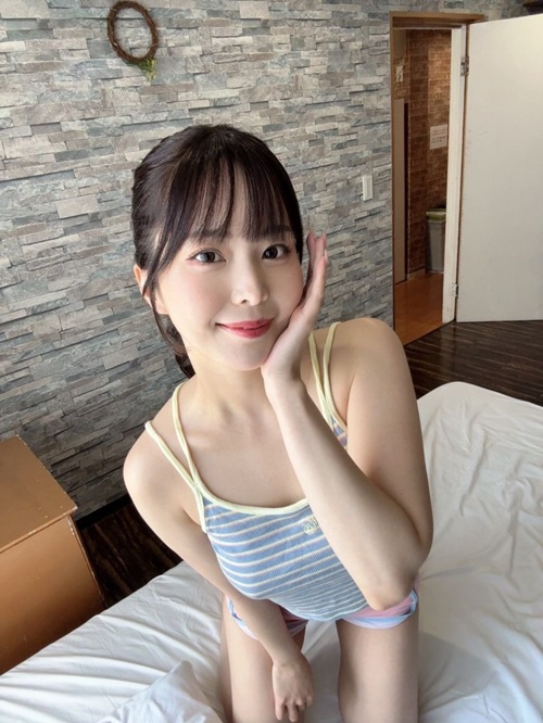 Hinano Kuno 화보