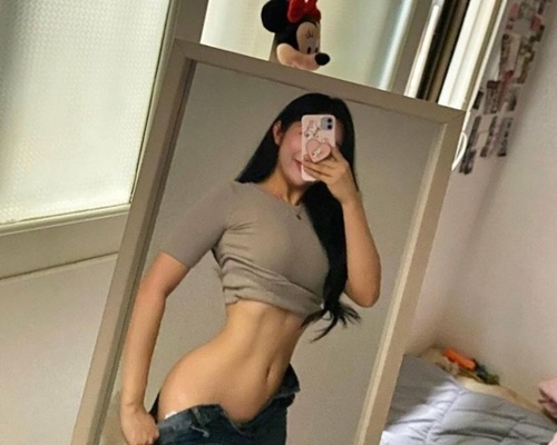 뭘 입어도 예쁜 황금 골반