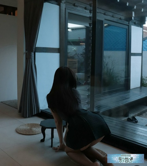 몸매라인이 참 이쁘네요