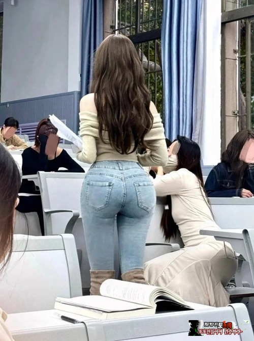 정말 지나치수 없는 뒤태네