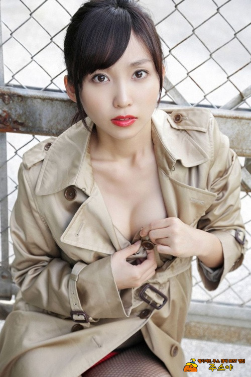배우 요시키 리사