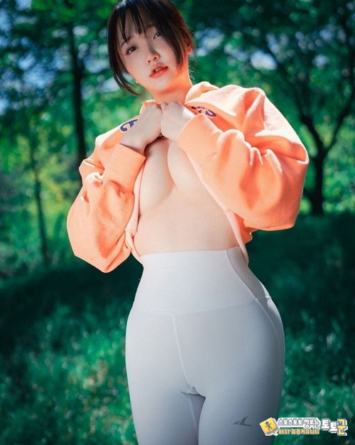 70E 라는 모델