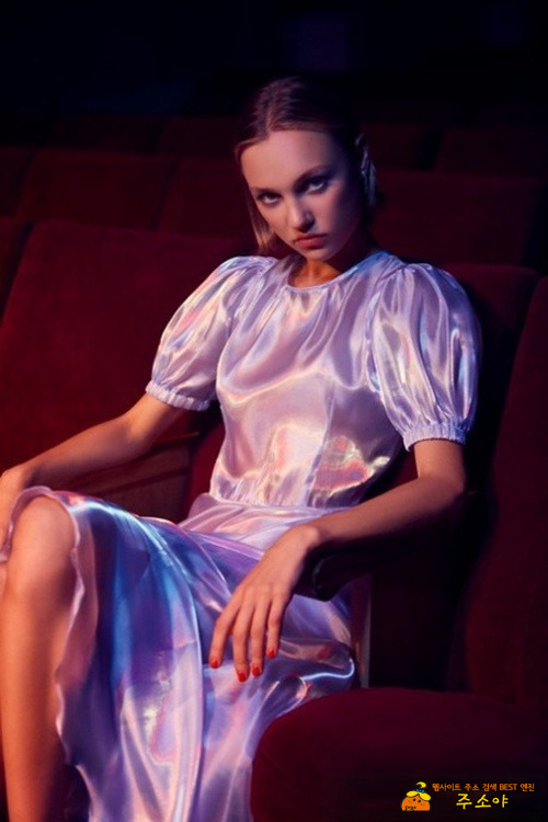 모델 Hannah Ray