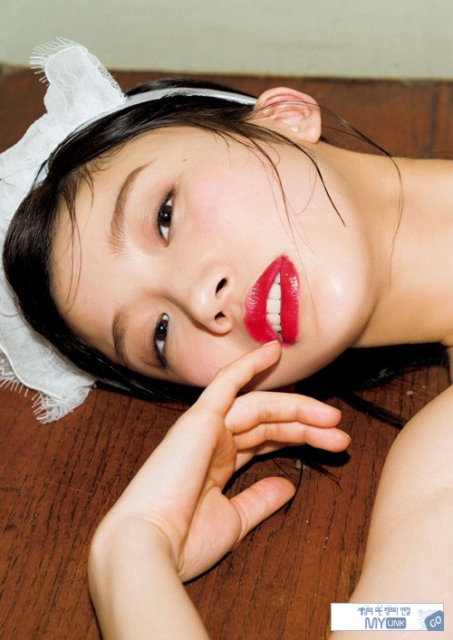 모델 배우 다하는 그녀