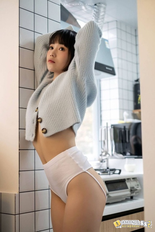 하체에 열많은 미녀 하체에 열많은 미녀