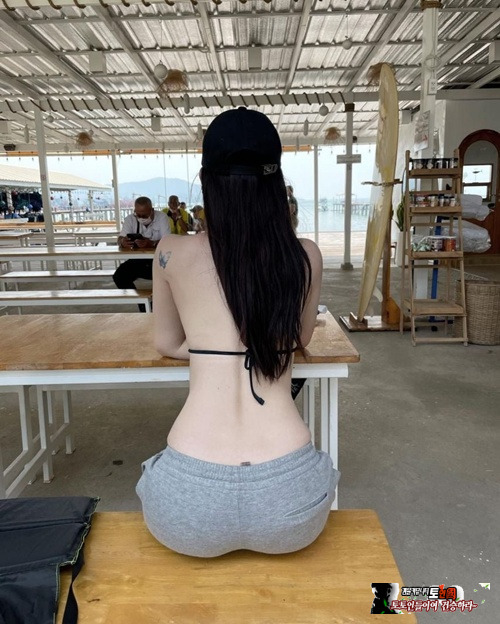 허리 골반라인 너무좋다