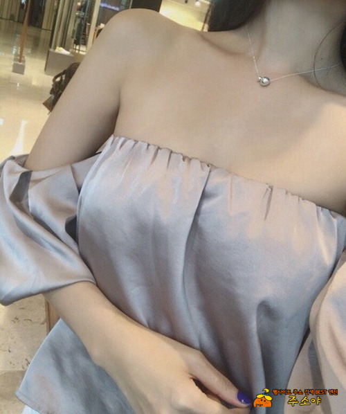 누군가의 여친이겠지만 좋다