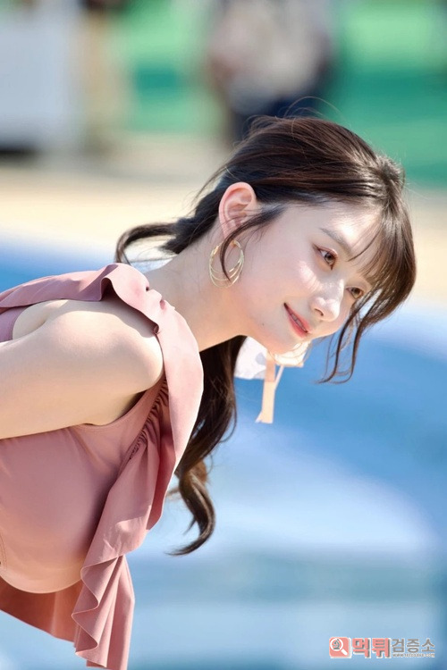 AV 배우 세토 칸나