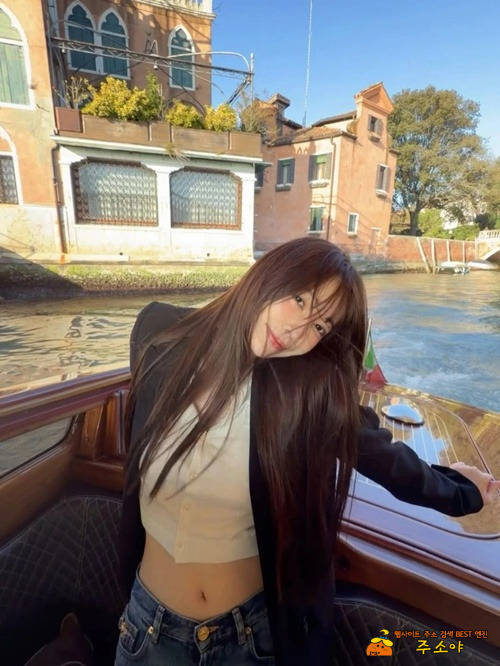 다양한 컨셉의 일본모델