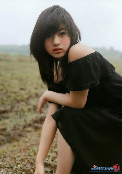 묘하게 중독성있는 얼굴