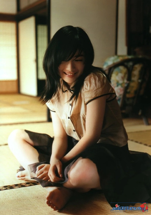 묘하게 중독성있는 얼굴
