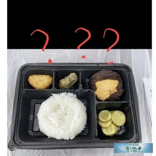 편의점 도시락이 퀄 더 좋을거 같은데