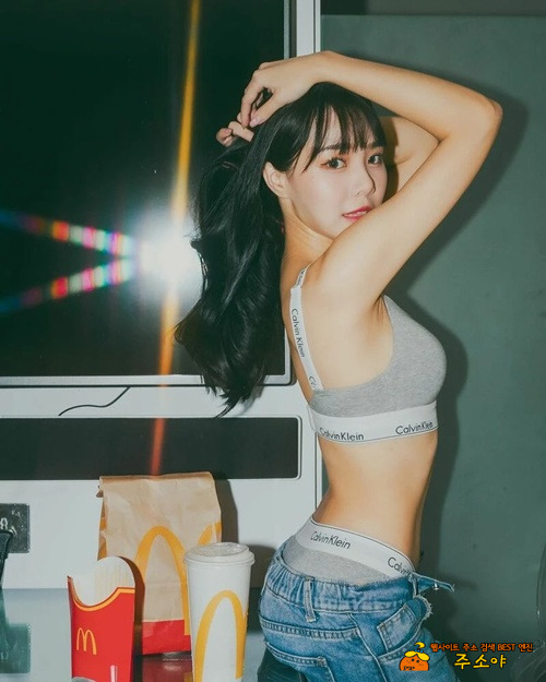 괜찮게 이뻐