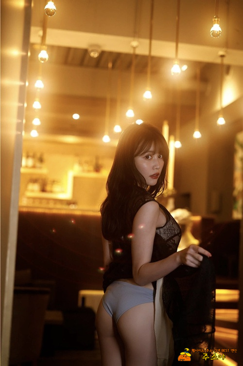 모델 코히나타 유카